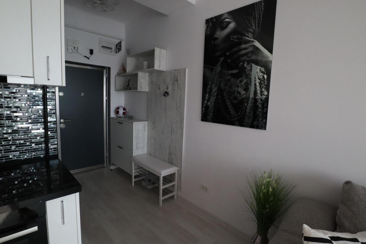 Panoramis Promenada-Cezar Apartamento Năvodari Exterior foto